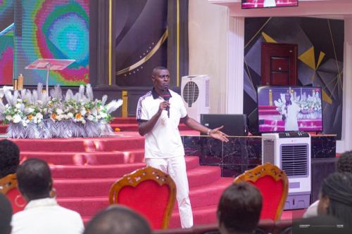 CONQUEST-CONFERENCE-22-DAY-ONE-EVENING-SERVICE-WITH-APOSTLE-EMMANUEL-ADADE-8